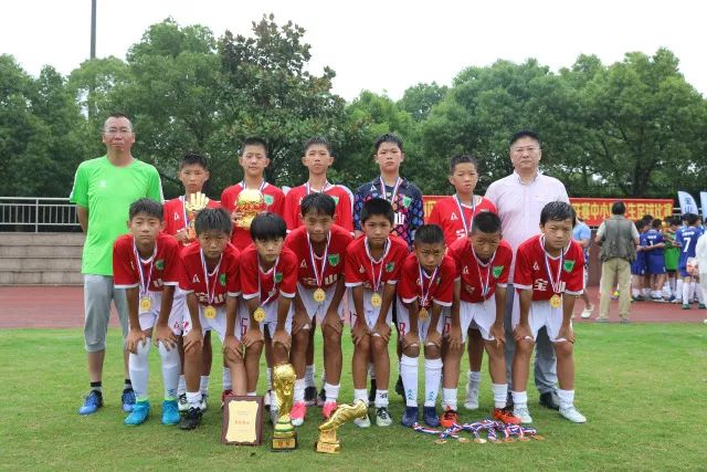 普理查德31+11绿军屠黄蜂 热火大胜猛龙仍第八